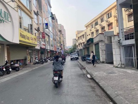 Bán nhà mặt phố Nguyễn Văn Tuyết, diện tích 65m², giá 18,3 tỷ đồng