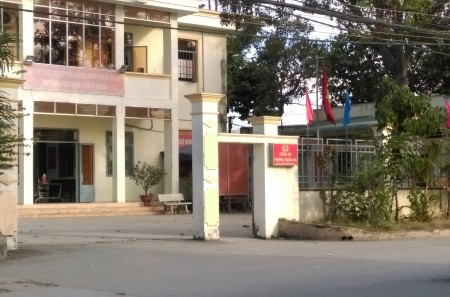 Bán nhà Trảng Dài mới, đẹp đường rộng 6m, thông sân đậu ô tô gần trường cấp 2