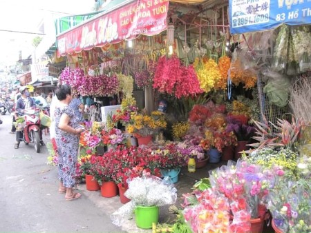 Đi đến slide 2