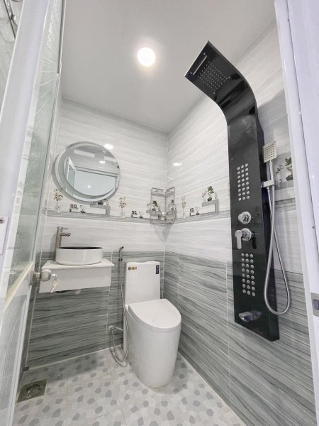 Bán nhà phố đối diện khu đô thị Five Star Bình Chánh mới, 1 trệt 2 lầu, DT 85m², SHR