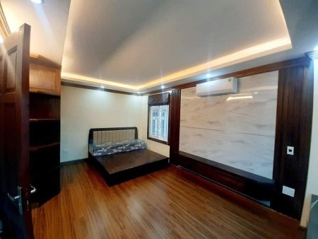 Bán nhà mới xây Trần Cung căn góc mặt tiền ngõ rộng, kinh doanh ô tô đỗ cửa, LH 0975946406