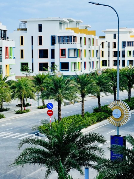 Đi đến slide 2
