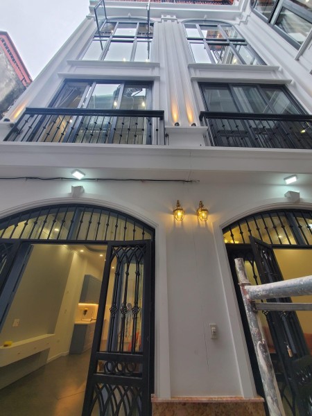 Bán nhà riêng Yên Hoà, Cầu Giấy, Hà Nội, DT 31m² x 5 tầng, giá chỉ 5,05 tỷ đầy đủ nội thất