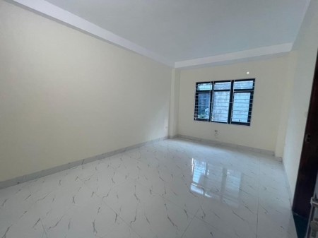 Bán nhà tại Trần Phú, Hà Đông, Hà Nội, phân khúc hiếm, tiện ích đô thị, giá 4 tỷ