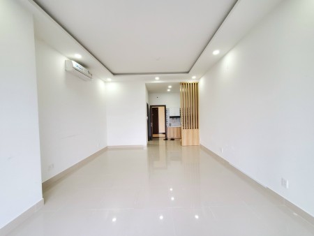 Cho thuê văn phòng 43m2 chỉ 9,5tr The Sun Avenue Quận 2
