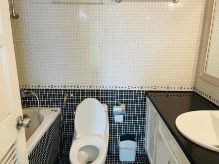 Chính chủ cho thuê CH 3 phòng ngủ tòa E5 Ciputra, đầy đủ nội thất
