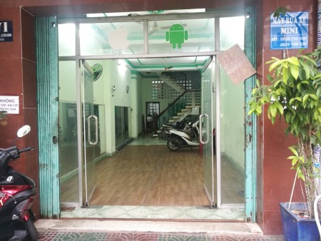 Chính chủ cần cho thuê nhà mặt tiền Bàu Cát, Quân Tân Bình, miễn trung gian