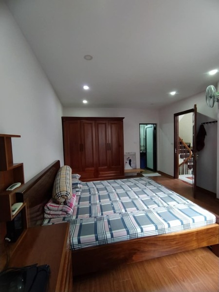 Bán nhà Bùi Xương Trạch, Thanh Xuân, mặt ngõ KD, căn góc DT 35m² x 5 tầng, MT 5,2m, giá 5,1 tỷ