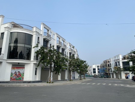 Bán shophouse liền kề đối diện chợ Kim Tân sầm uất ngay tại phố cổ Lào Cai, phường Kim Tân