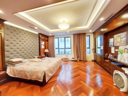 Bán nhà phố Nguyên Hồng cực hiếm, DT 60m² x 7 tầng, đầy đủ nội thất, kinh doanh đỉnh