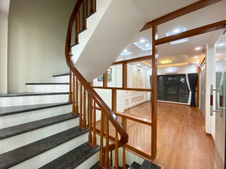 Bán nhà ngõ 192 Kim Giang, Thanh Xuân, DT 36m² x 5 tầng, nhỉnh giá 4 tỷ