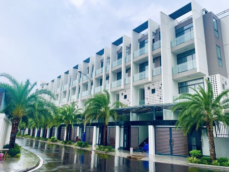 Bán nhà phố cao cấp gần khu đô thị Sala Thảo Điền, 1 trệt, 3 lầu dt 472m2, chỉ 25 tỷ