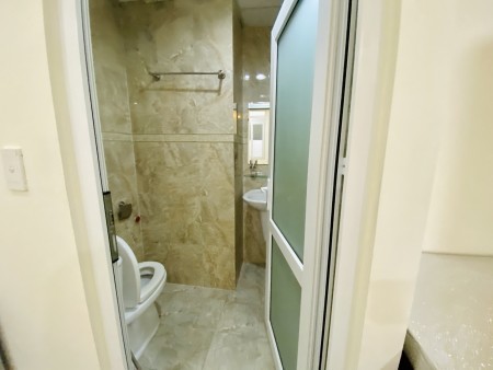 Trống phòng studio ful nội thất 4TR, Lâm Văn Bền Quận 7