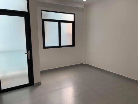 Bán nhà giá rẻ Điện Biên Phủ, quận 10, gần bệnh viện bình dân, khu dân trí an ninh tốt