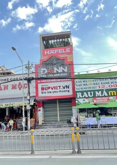 Bán nhà 2 mặt tiền Nguyễn Thị Thập, P.Tân Phú, Quận 7, DT 4.6x35m, 3 lầu