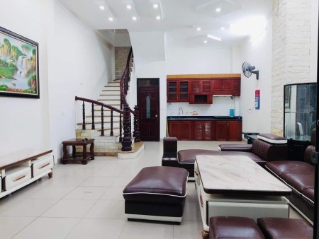 Bán nhà đẹp Trần Phú, gần làng Việt Kiều châu Âu - giá 5 tỷ 4 - DT 45m²