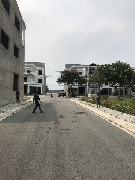 Chính chủ bán Biệt thự liên kế La Maison De Cần Giờ, kdc Phước Lộc cần giờ