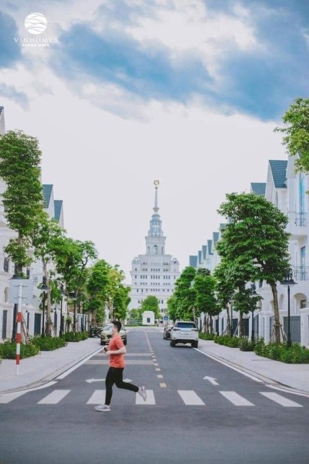 Chính chủ cần tiền bán gấp 1,270 triệu căn hộ 1pn+1 view thoáng. Vinhomes Ocean Park
