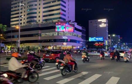 Nhỉnh 2 tỷ, Mua Ngay, chắc chắn lời, đất 2 mặt tiền, đường Hoàng Diệu, lh ngay 0947984998