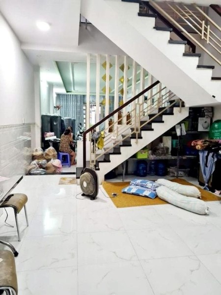 Bán nhà HXH 225 Lê Văn Quới, ô tô quay đầu, gần ngã tư Bốn Xã, DT 90m², giá chỉ 6,7 tỷ
