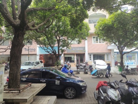 Cho thuê mặt bằng làm văn phòng tại Quận 11 tiện ích đầy đủ