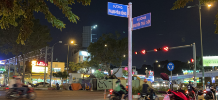Đi đến slide 3