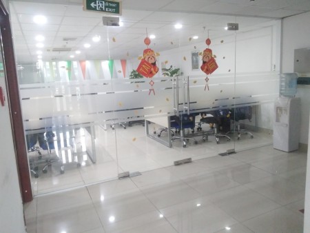 Văn phòng diện tích 108m2 mặt tiền Lý Thường Kiệt, Tân Bình