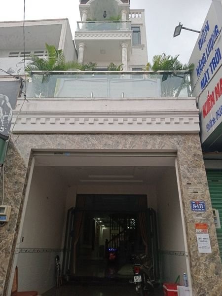 Cho thuê phòng trọ trong nhà nguyên căn 1tr7 máy lạnh, 2tr3 bancol, cửa sổ lớn