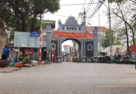 Bán nhà diện tích 60m2, đất mặt phô mặt tiền 4m, kinh doanh đỉnh