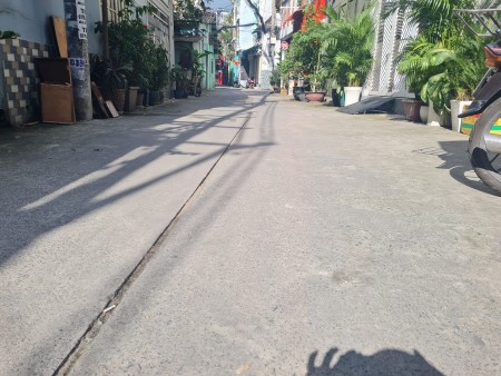Bán nhà hẻm xe hơi quay đầu CMT8, Q10, gần chợ Hòa Hưng, công viên LÊ THỊ RIÊNG