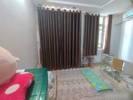 Bán nhà Phú Trung, Quận Tân Phú, DT 19m² x 3 tầng đúc, 2 PN, giá 2,9 tỷ