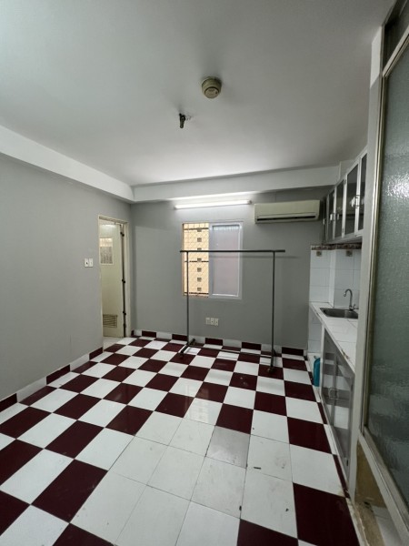 Cho thuê phòng trọ khu Quận 3, toilet riêng, 3 triệu - 3,5 triệu