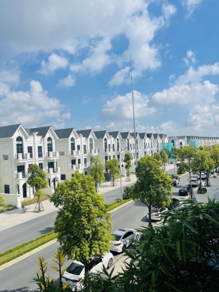 Đi đến slide 2