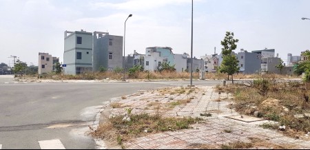 Bán đất nền MT Nguyễn Văn Linh, Bình Hưng, Bình Chánh, DT 100 - 140m², giá cực mềm chỉ 15 triệu/m²