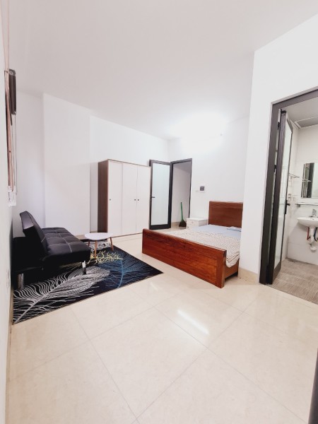 Bán căn hộ L02 2 phòng ngủ dt 48m2, giá 979 triệu, Khâm Thiên, Văn Chương Văn Miếu