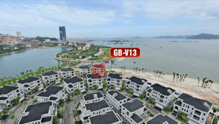 Bán nhà biệt thự chính chủ ngay mặt biển ở trung tâm Bãi Cháy, Hạ Long