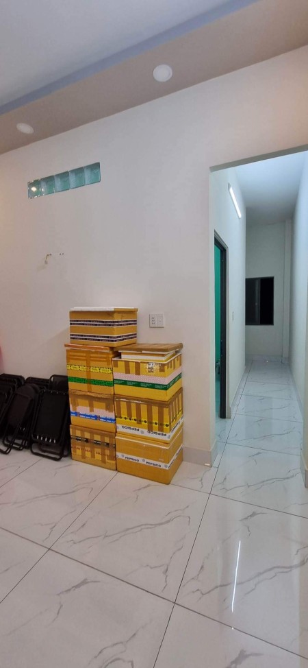 Bán nhà trung tâm thị trấn Hóc Môn, diện tích 72m², giá chỉ 3,3 tỷ