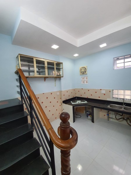 Bán nhà đường Phạm Văn Chí, Quận 6, giá chỉ 4 tỷ 050 triệu