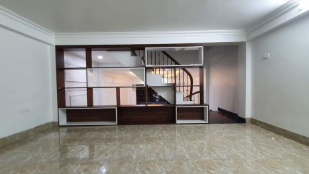BÁN NHÀ KHƯƠNG HẠ, THANH XUÂN, Ô TÔ ĐỖ CỬA, GIÁ 8,95 TỶ