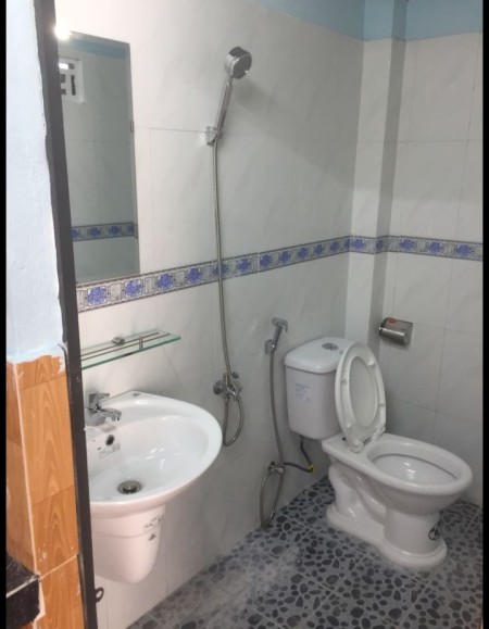 Bán nhà Nguyễn Ảnh Thủ, Quận 12, đường 8m, thu nhập 16 triệu, DT 131m² , giá 4,8 tỷ
