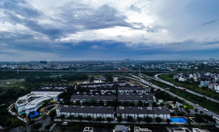 Chính chủ gửi bán gấp căn hộ Safira 2PN DT 67m2 giá 2.6ty , 1PN Dt 49m2 giá 2.1ty , sổ hồng riêng
