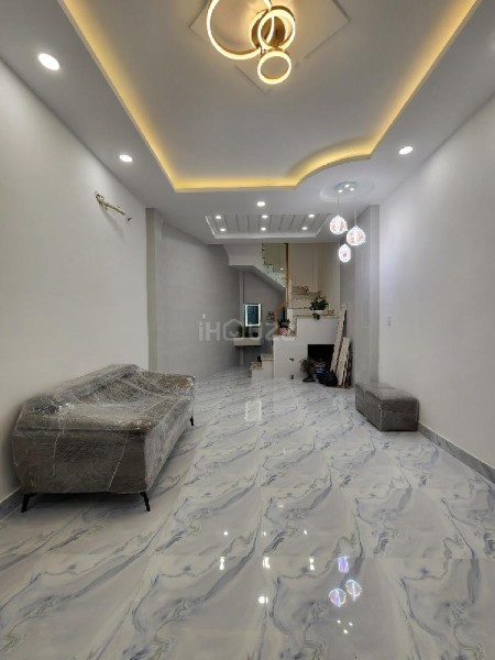 Bán nhà mới HXH Huỳnh Văn Bánh, tặng nội thất cao cấp, DT 36m², giá chỉ 6,6 tỷ