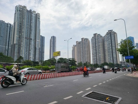 Cho thuê nhà Đặng Thuỳ Trâm 4x20m 4 tấm 4PN 5wc 30tr/tháng