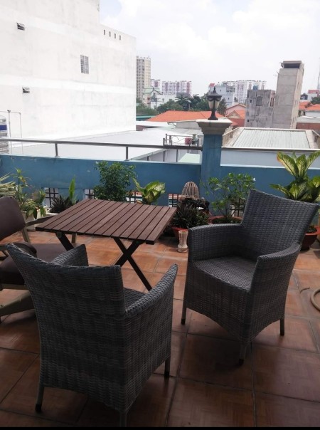 Bán nhà đẹp đường Nguyễn Phúc Chu, DT 6 x 10m, giá 8,1 tỷ