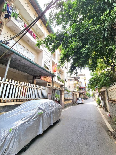 Bán nhà mới Tứ Liên, Tây Hồ, vào ở ngay, 2 thoáng DT 35m² x 5 tầng, giá 4,75 tỷ