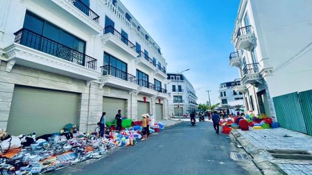 Đi đến slide 2