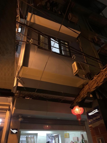 Bán nhà Thuỵ Khuê Tây Hồ nhà dẹp ở ngay, DTSD 35m² x 5 tầng, giá chỉ 5 tỷ
