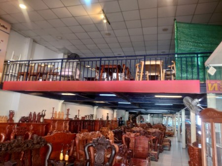 Cho thuê 1800m2 kho Quốc Lộ 13, Hiệp Bình Phước, Quận Thủ Đức, TP HCM.