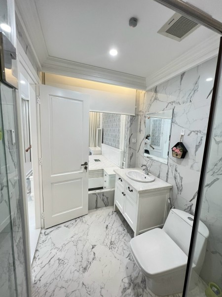 Cần bán 2PN-The Prince Residence- Phú Nhuận, full NT, 10.5 tỷ