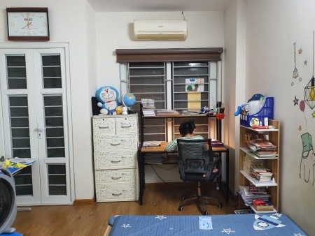 Bán nhà Âu Cơ ngõ thông tứ phía tiện ích đầy đủ, DTSD 36m², giá 3,5 tỷ đồng